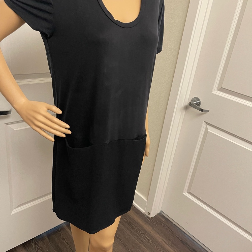 Chic Black Short Sleeve Dress